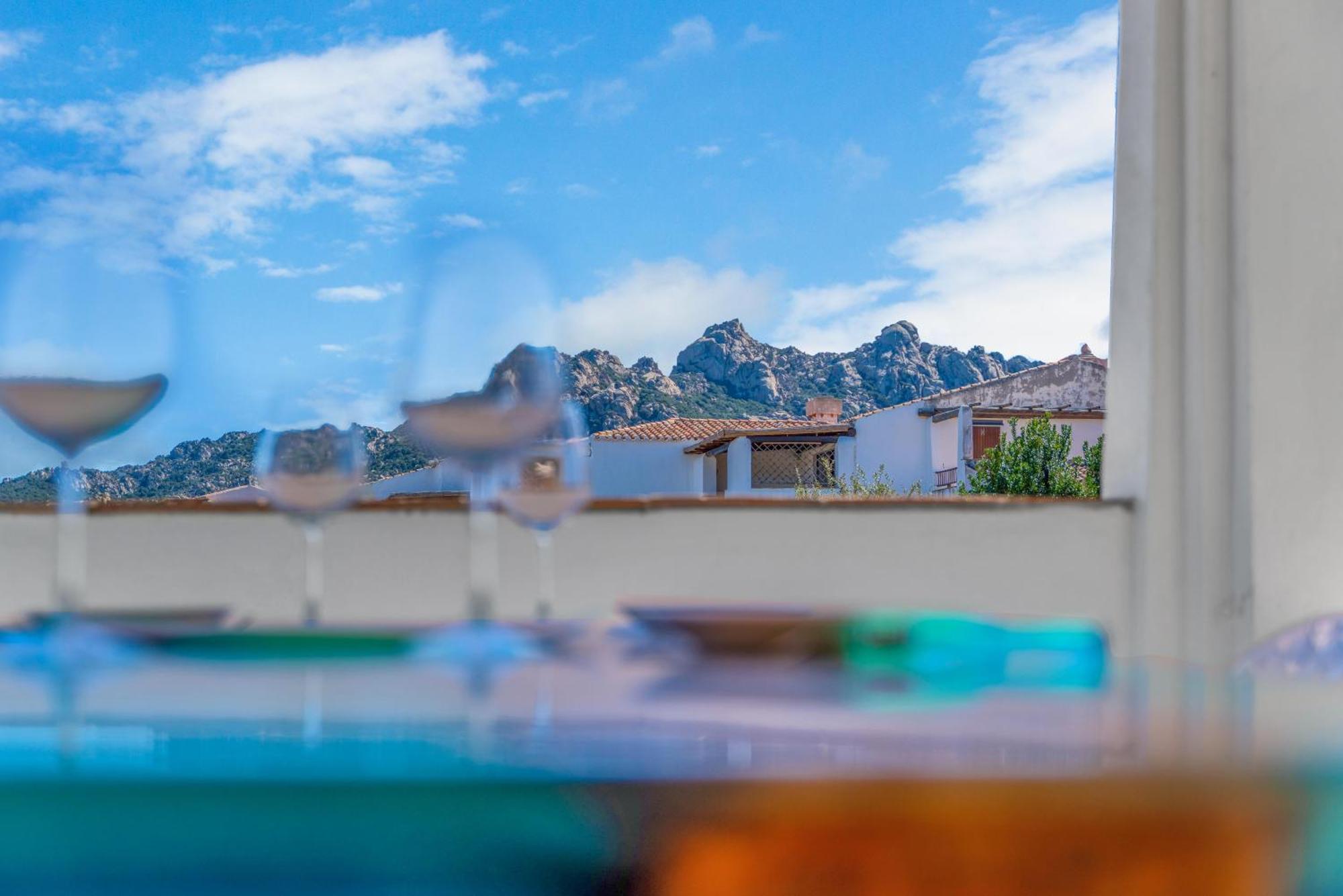 -Luxury- Torretta Con Piscina E Spiaggia A 300 Mt Liscia di Vacca Exterior photo